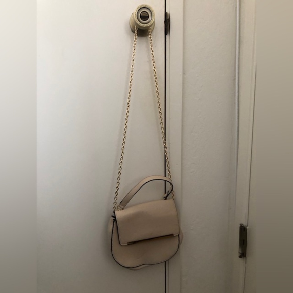 Nice cream purse